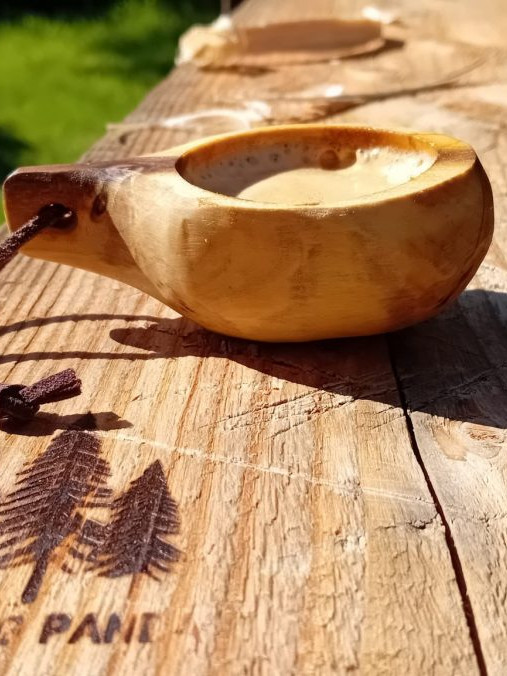 Traditioneller Guksi, Trinkbecher der Samen