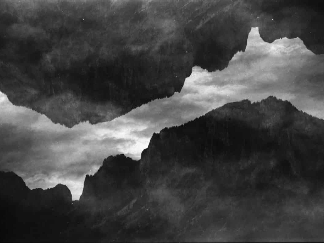 Dark Lake, Deep Woods: Nikon F100, Rollei RPX 25, AM74